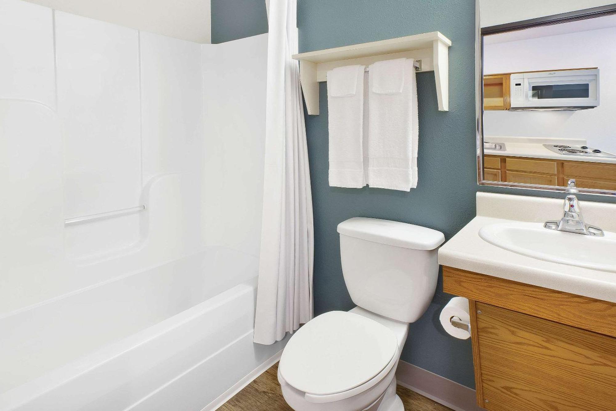 Woodspring Suites St Louis St Charles Saint Charles Exterior foto