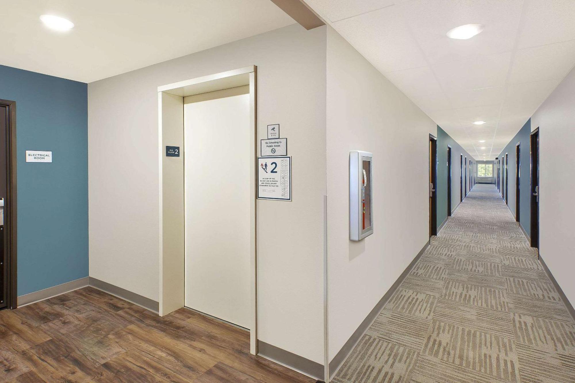 Woodspring Suites St Louis St Charles Saint Charles Exterior foto