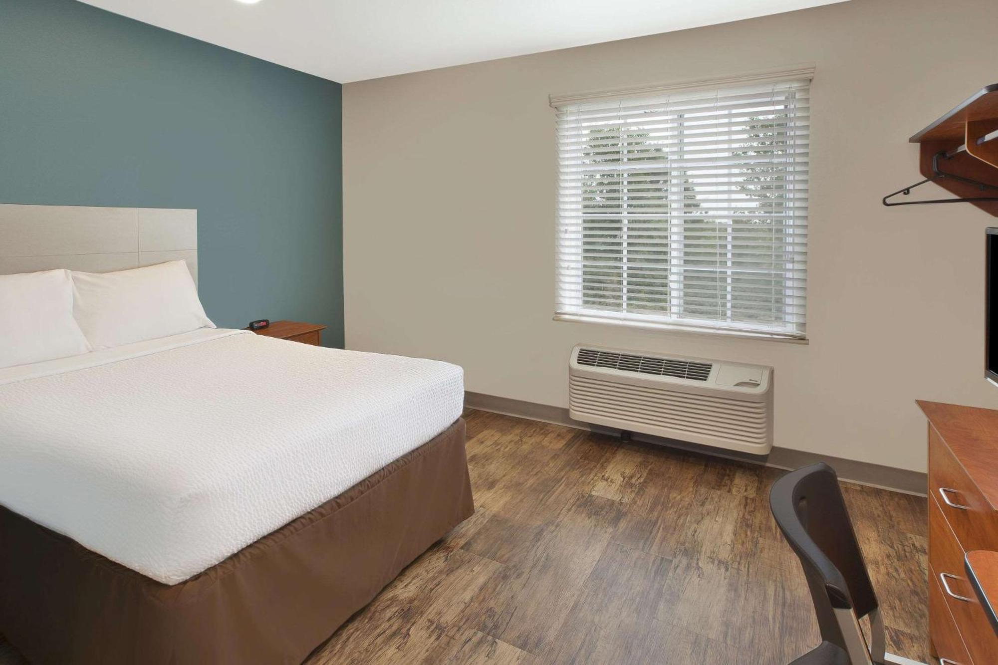 Woodspring Suites St Louis St Charles Saint Charles Exterior foto