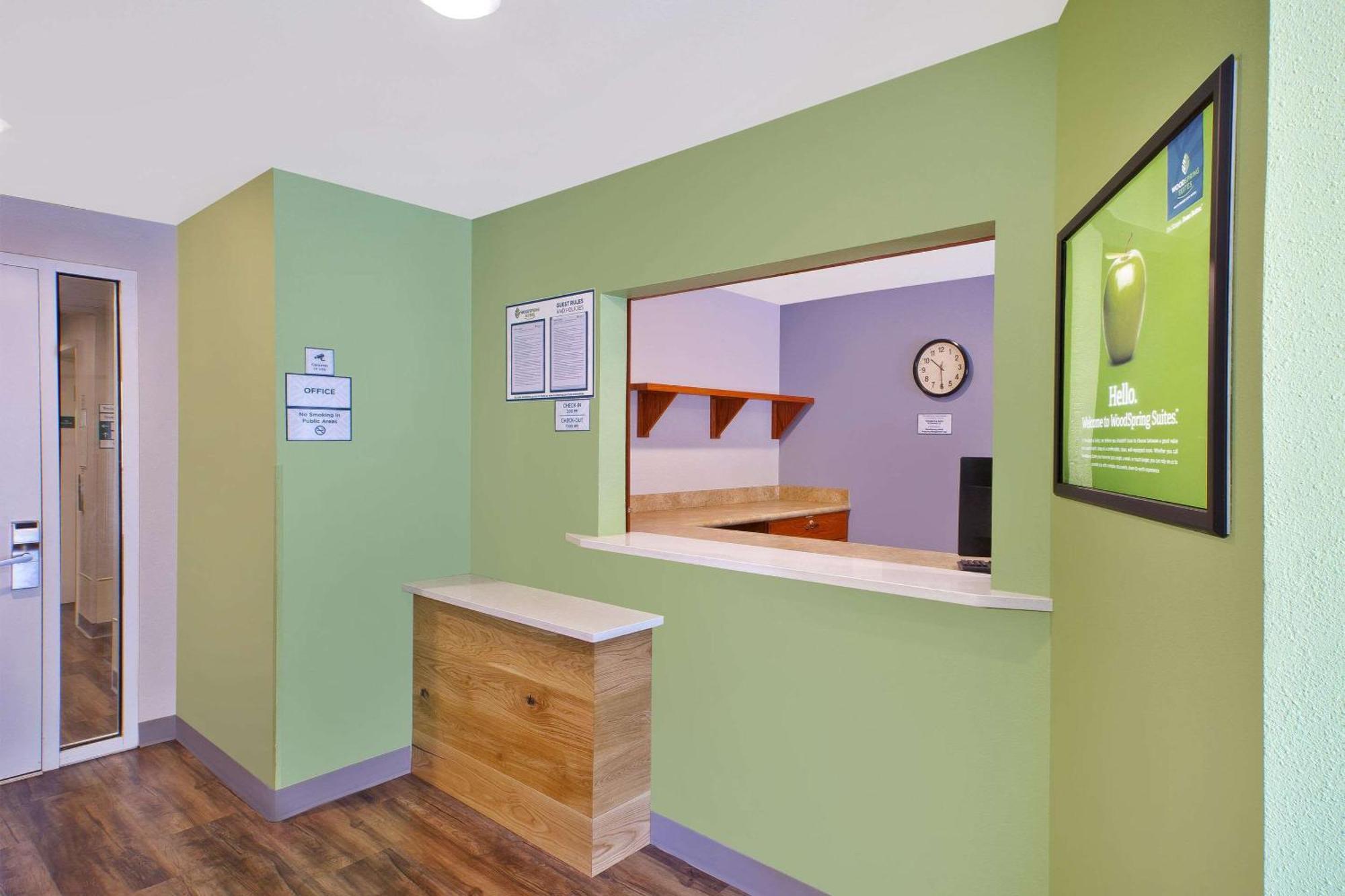 Woodspring Suites St Louis St Charles Saint Charles Exterior foto